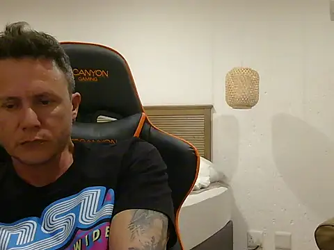 TroyDieselXXX online show from 5, 4, 2026