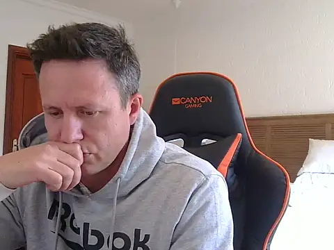 TroyDieselXXX online show from 1, 6, 2026