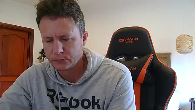 Snapshot of TroyDieselXXX chatting on 26, 2, 2026 TroyDieselXXX online show from 26, 2, 2026