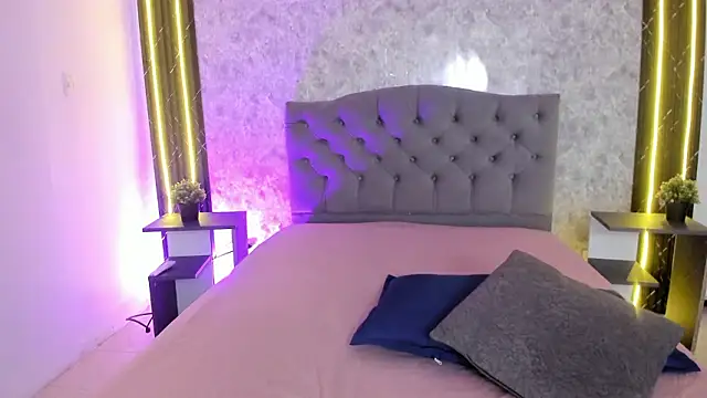 GiannaSlimJB online show from 26, 2, 2026