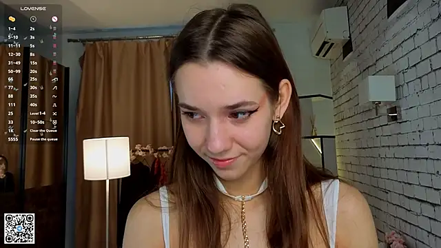 PetraHambelton online show from 20, 9, 2025