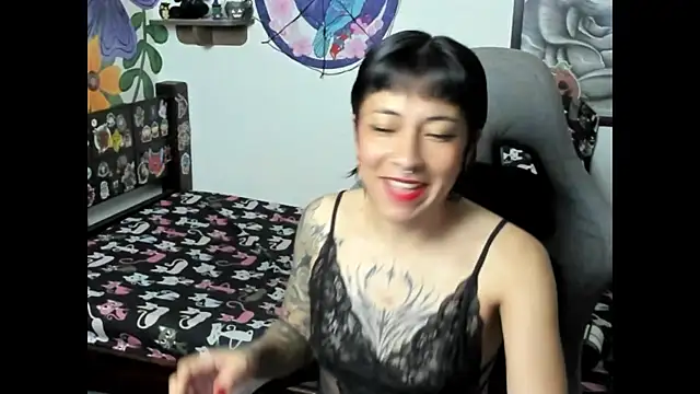 Luna0ciaran online show from 25, 11, 2025