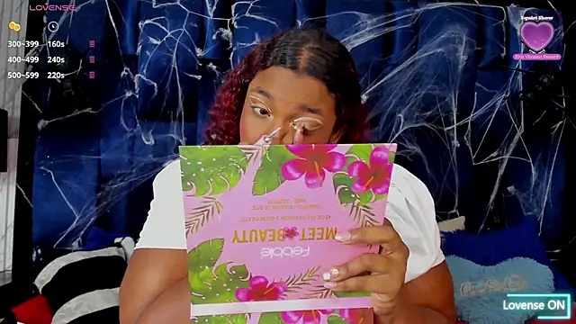 Snapshot of Alaia_Gutierrez chatting on 16, 10, 2025 Alaia Gutierrez online show from 16, 10, 2025