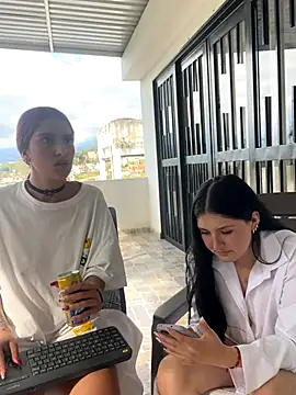 Scaarlettfox online show from 4, 10, 2025