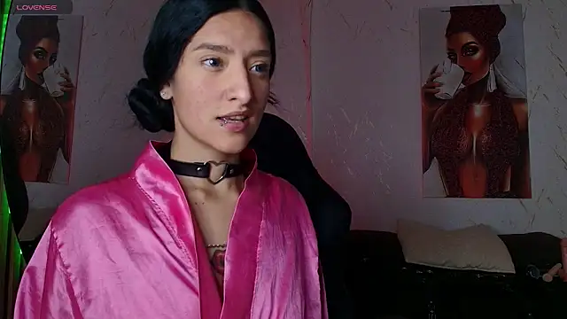 Scaarlettfox online show from 10, 11, 2025