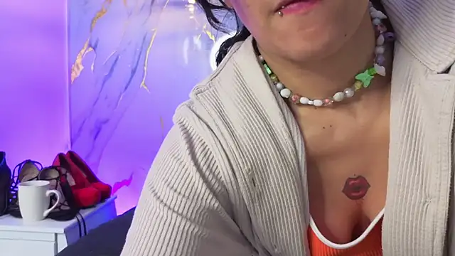 Scaarlettfox online show from 25, 3, 2026