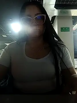 Romina693 online show from 23, 11, 2025