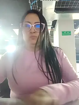 Romina693 online show from 6, 10, 2025