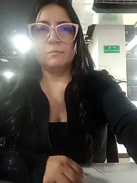 Romina693 online show from 17, 11, 2025