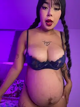 lucialauper  online show from 21, 12, 2025