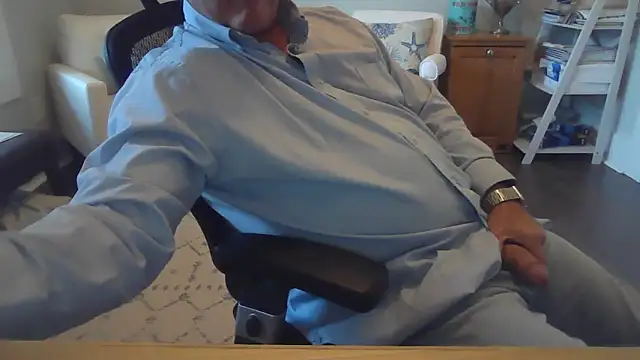 cyclone1212 online show from 16, 12, 2025