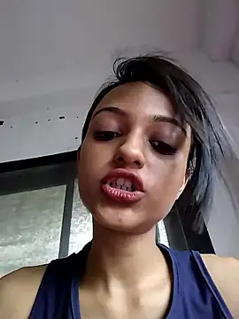 Your-Kitkat online show from 22, 10, 2025