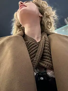 KellyKeler online show from 17, 10, 2025