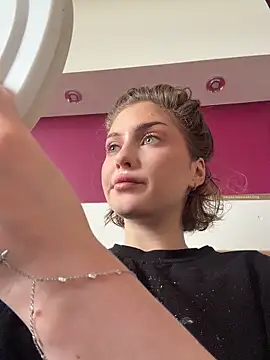 Snapshot of KellyKeler chatting on 13, 2, 2026 KellyKeler online show from 13, 2, 2026