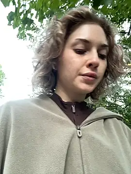 KellyKeler online show from 26, 9, 2025