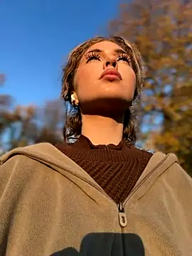 KellyKeler online show from 2, 11, 2025