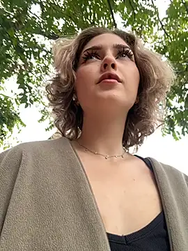 KellyKeler online show from 19, 9, 2025