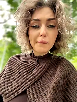 KellyKeler online show from 11, 10, 2025