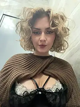 KellyKeler online show from 8, 10, 2025