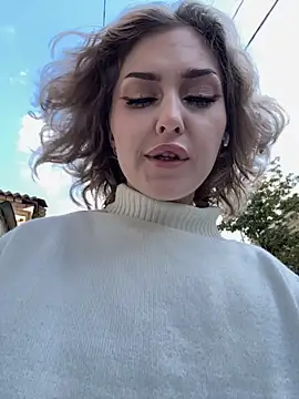 KellyKeler online show from 21, 9, 2025