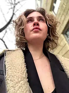 KellyKeler online show from 8, 1, 2026