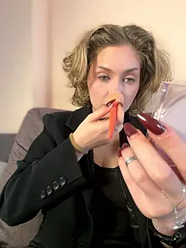 KellyKeler online show from 11, 1, 2026