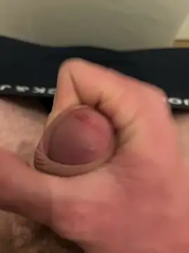 hugehairycock 98 online show from 14, 3, 2026