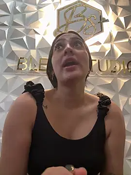 Snapshot of JasmineRhodes chatting on 16, 5, 2026 JasmineRhodes online show from 16, 5, 2026