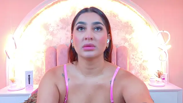 JasmineRhodes online show from 24, 11, 2025