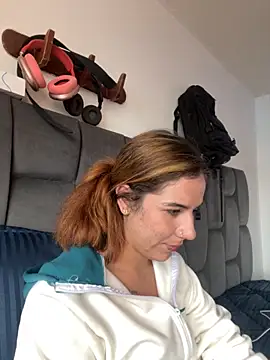 AllieYourGirl online show from 5, 12, 2025