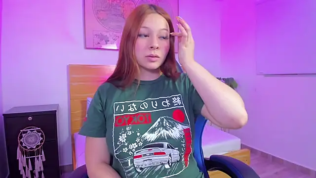 kitty sweeety  online show from 17, 4, 2026