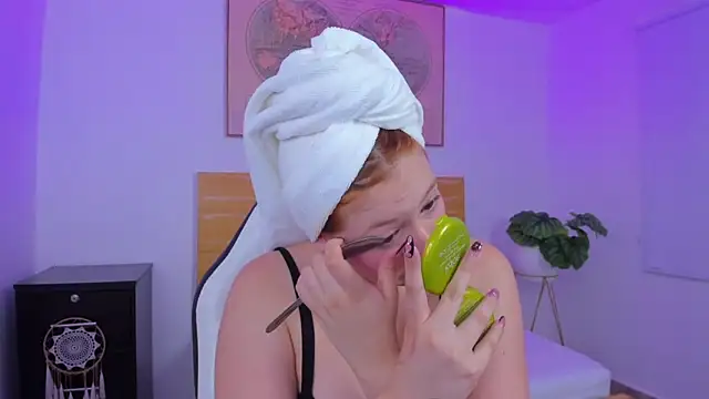 kitty sweeety  online show from 14, 3, 2026