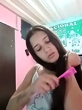 Arii collins1 online show from 10, 9, 2025