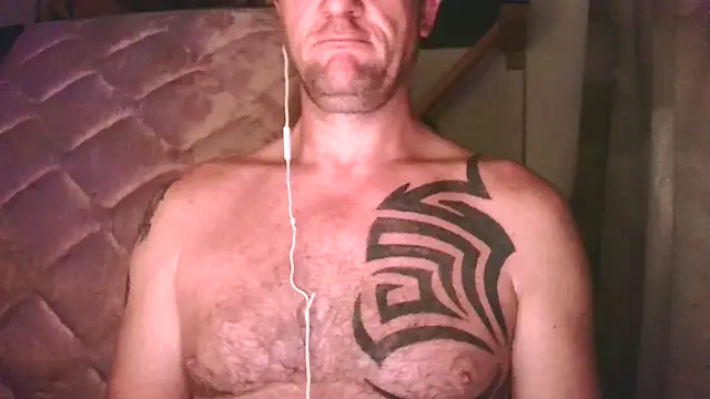 Snapshot of Yournaughty chatting on 17, 7, 2026 Yournaughty online show from 17, 7, 2026