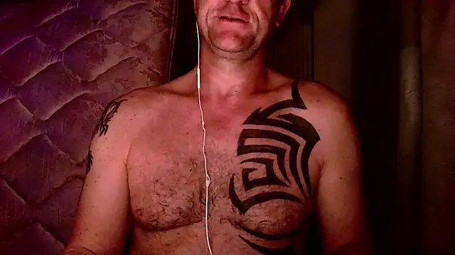 Yournaughty online show from 5, 10, 2025