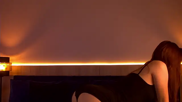 Nora  Ray online show from 11, 10, 2025