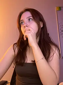 Nora  Ray online show from 1, 10, 2025