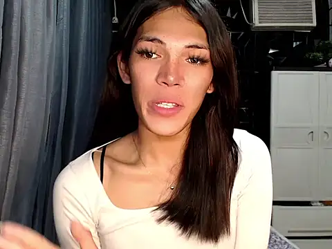 ladyhotcuming online show from 1, 6, 2026