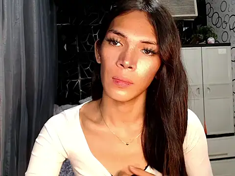 ladyhotcuming online show from 31, 5, 2026