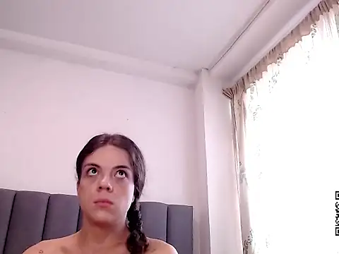 Snapshot of saara_johnson496 chatting on 19, 1, 2026 saara johnson496 online show from 19, 1, 2026