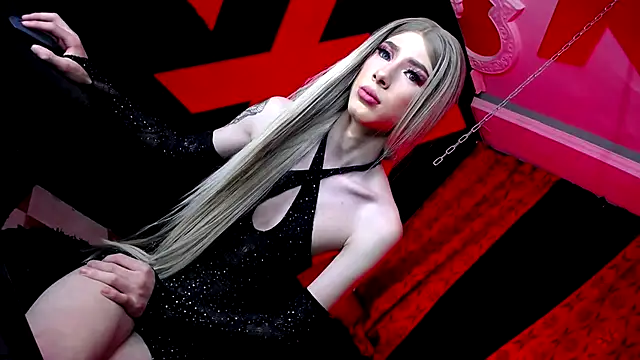 Snapshot of abrilbigcock chatting on 29, 9, 2025 abrilbigcock online show from 29, 9, 2025