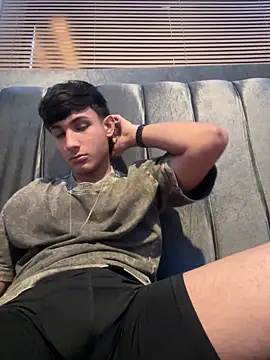 cody fox10 online show from 26, 11, 2025