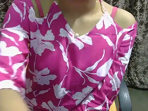 Snapshot of lovely_soniya chatting on 9, 2, 2026 lovely soniya online show from 9, 2, 2026