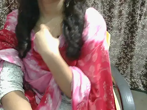 Snapshot of lovely_soniya chatting on 3, 2, 2026 lovely soniya online show from 3, 2, 2026