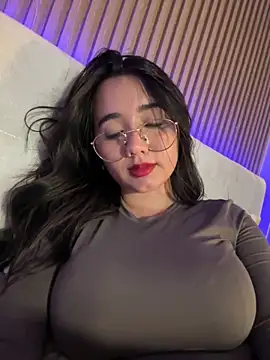 Michelle Zoe online show from 15, 3, 2026