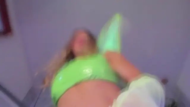 LittleeJaz online show from 1, 11, 2025