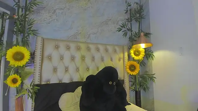 LittleeJaz online show from 10, 11, 2025