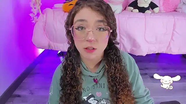 hannacutegod online show from 3, 10, 2025