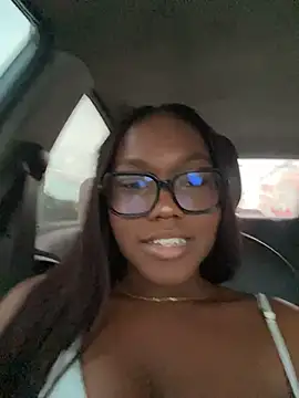 ParisSalvatore online show from 4, 12, 2025