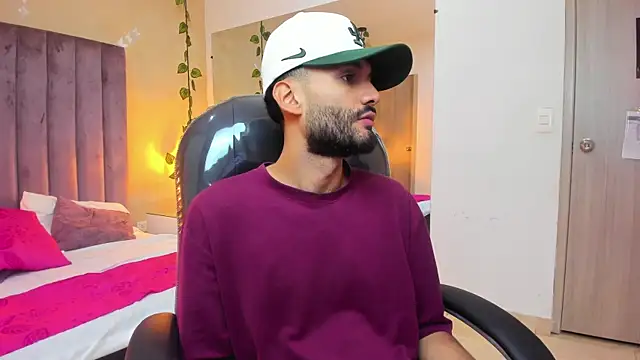 Snapshot of Ryan_Jackson_ chatting on 30, 11, 2025 Ryan Jackson online show from 30, 11, 2025